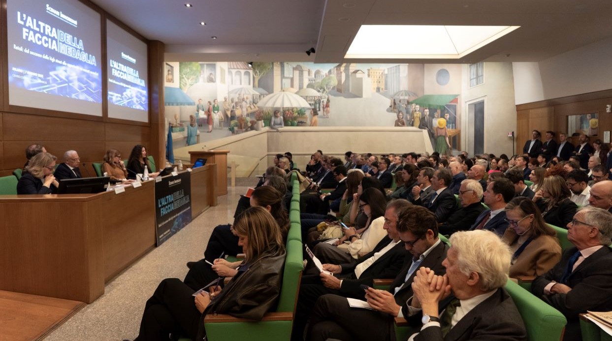 galleria foto rapporto commercio 2025