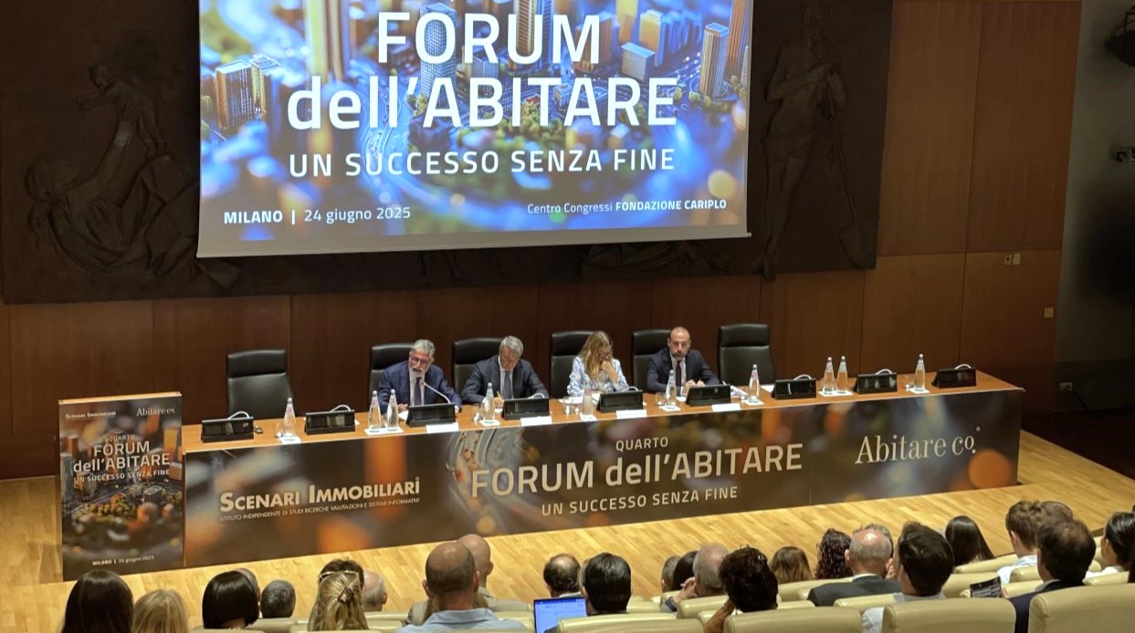 comunicato stampa forum abitare 2025